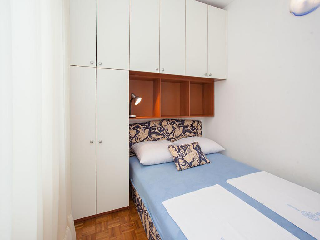 Apartments Vesna Pinezići Exterior foto