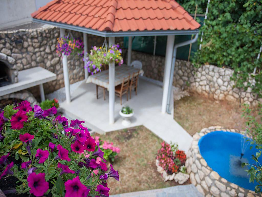 Apartments Vesna Pinezići Exterior foto